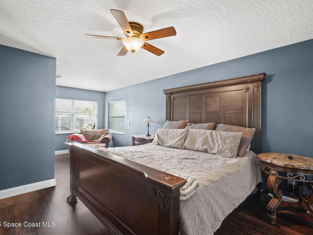 2048 Thistle Drive, Melbourne, FL 32935