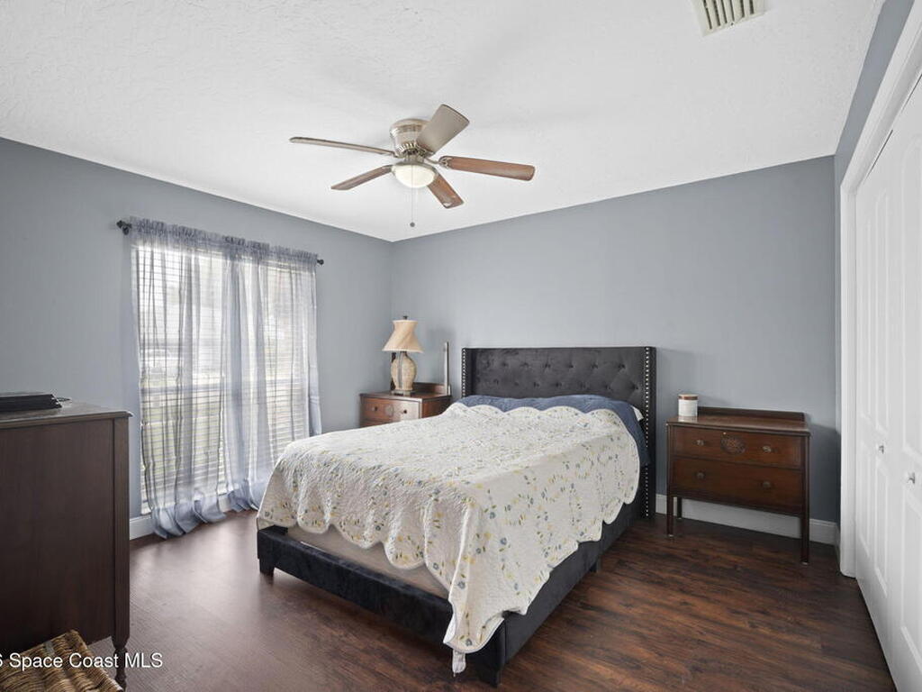2048 Thistle Drive, Melbourne, FL 32935