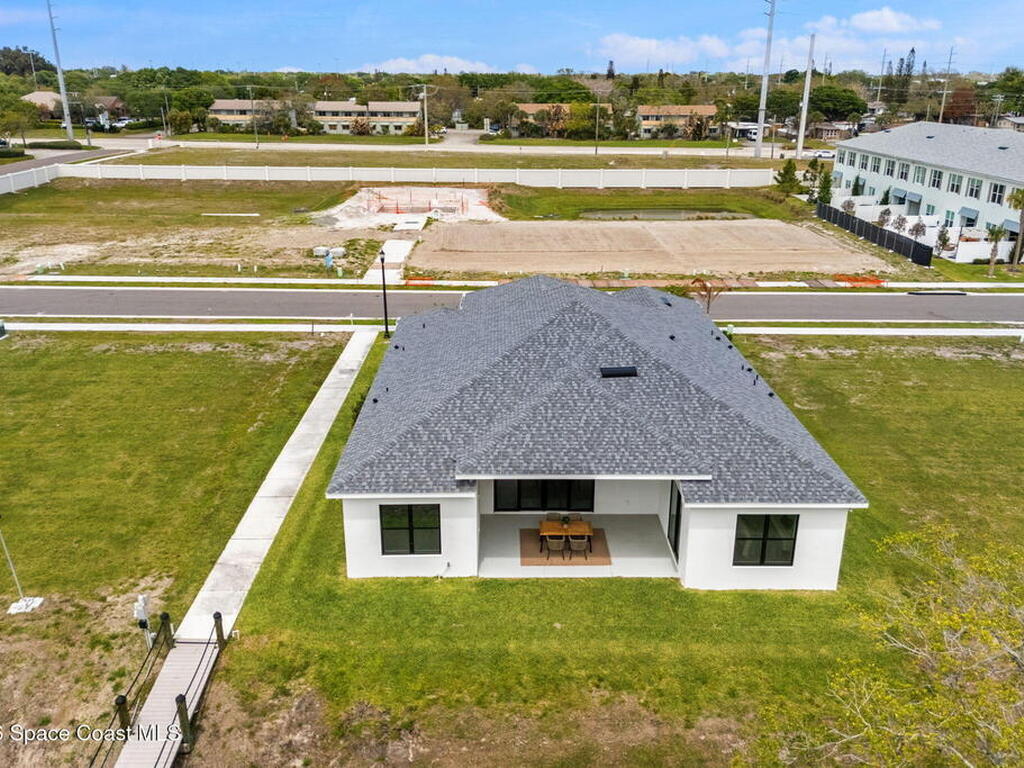 1445 Windchime Lane, Melbourne, FL 32935