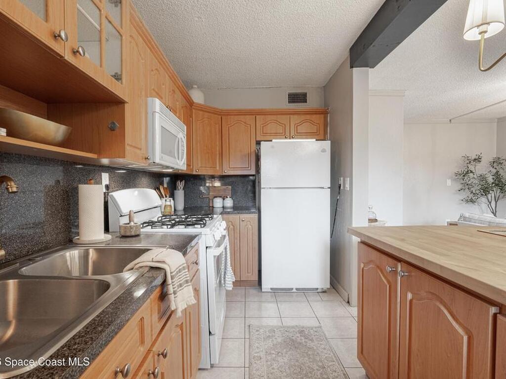 115 NE 202nd Terrace, Miami Gardens, FL 33169