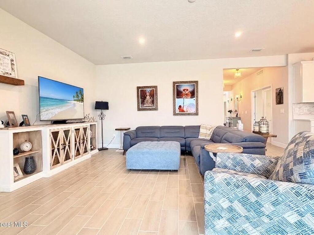 4345 Lago Circle, Vero Beach, FL 32967