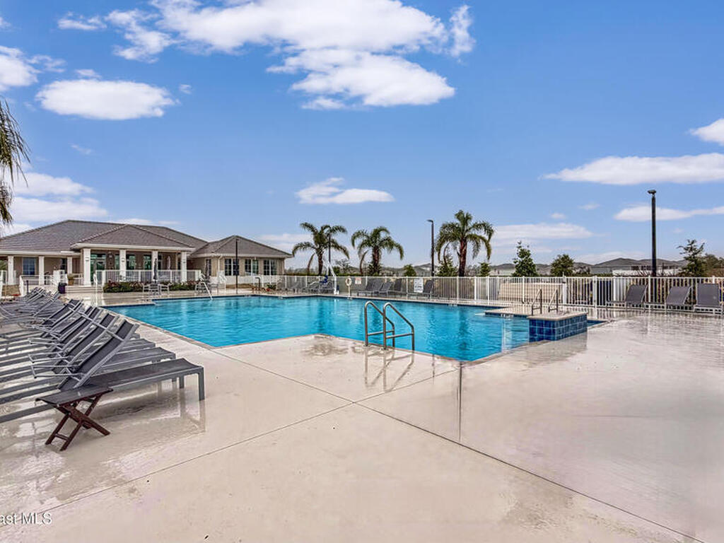 4345 Lago Circle, Vero Beach, FL 32967