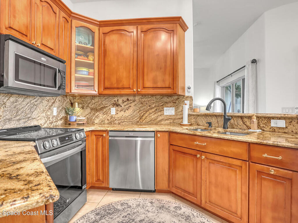 3120 Forest Creek Drive, Melbourne, FL 32901