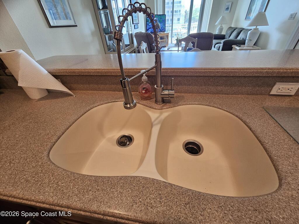 540 S Banana River Drive, Merritt Island, FL 32952