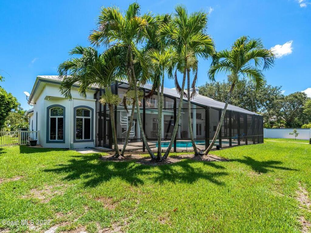 113 Lansing Island Drive, Indian Harbour Beach, FL 32937