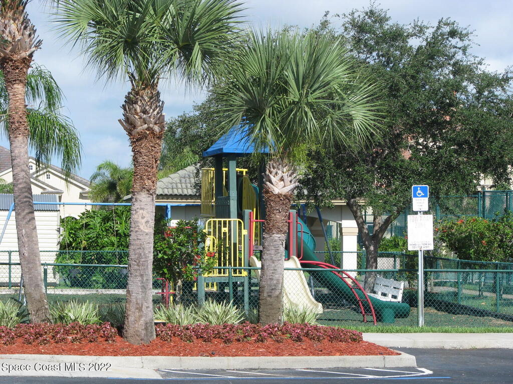 113 Lansing Island Drive, Indian Harbour Beach, FL 32937