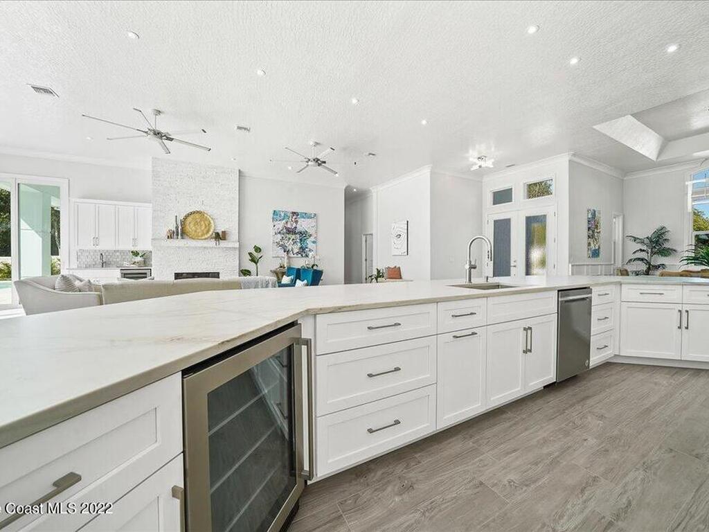 8475 S Tropical Trail, Merritt Island, FL 32952