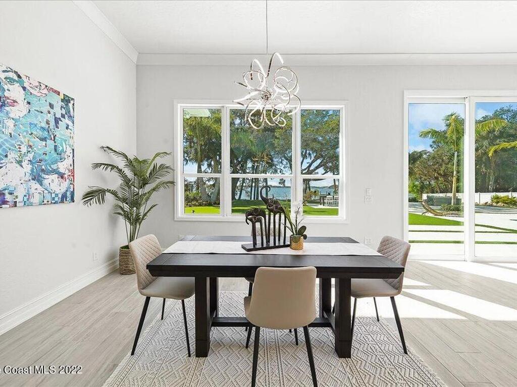 8475 S Tropical Trail, Merritt Island, FL 32952