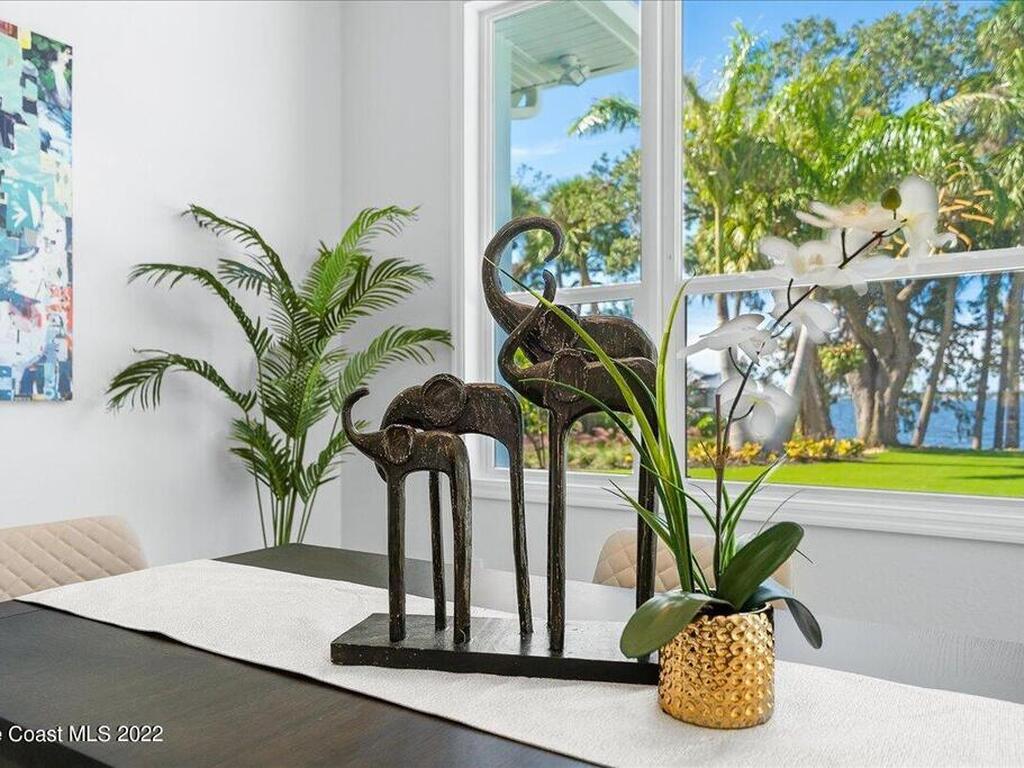 8475 S Tropical Trail, Merritt Island, FL 32952