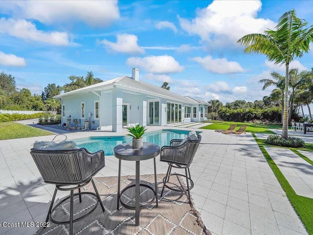 8475 S Tropical Trail, Merritt Island, FL 32952