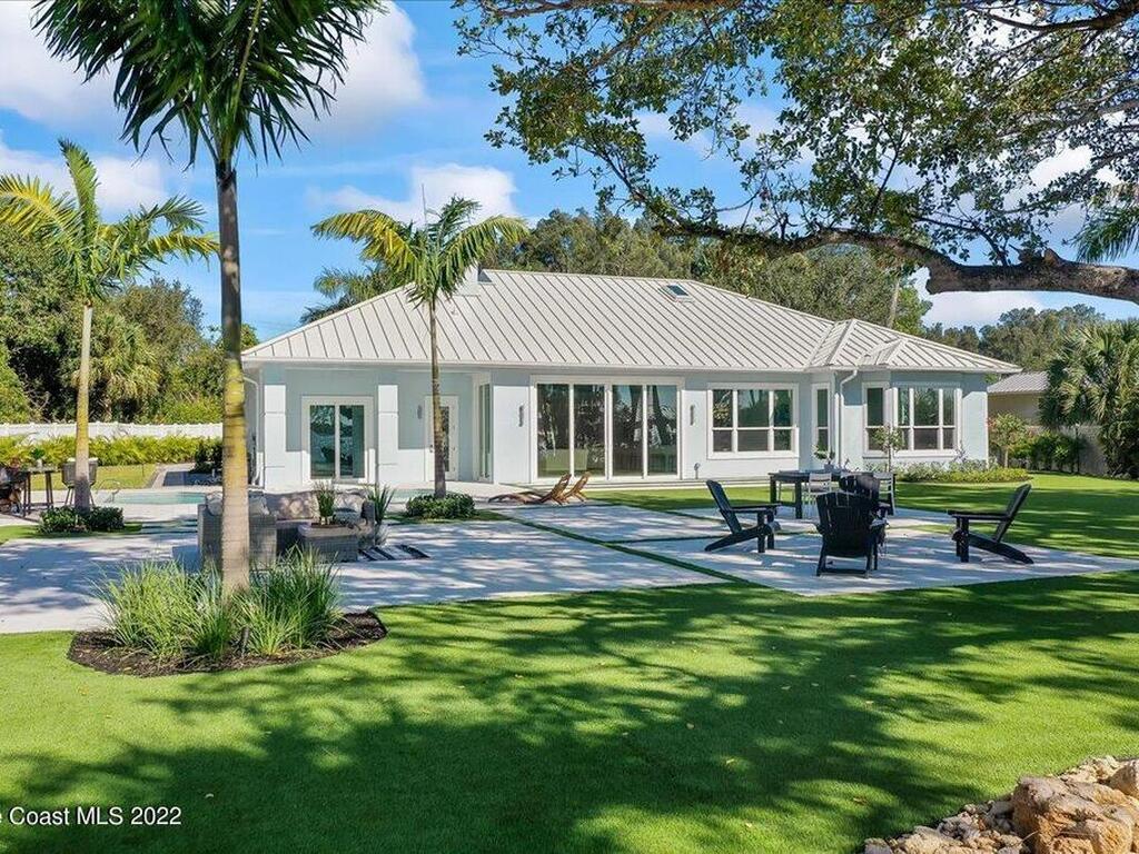 8475 S Tropical Trail, Merritt Island, FL 32952