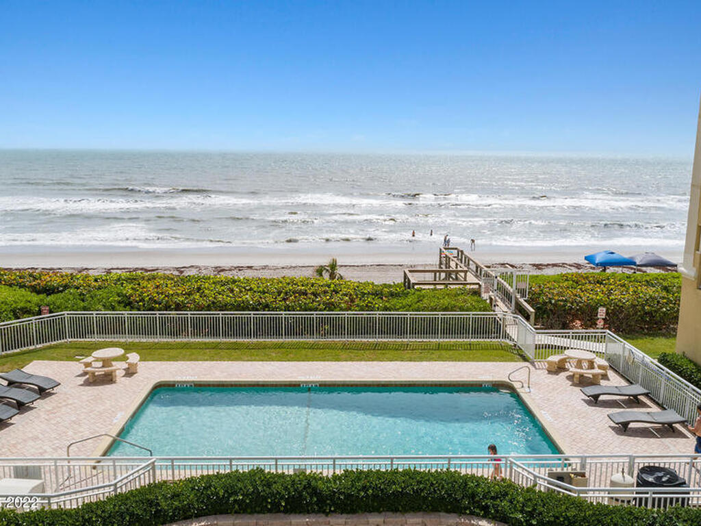 1085 Highway A1a, Satellite Beach, FL 32937