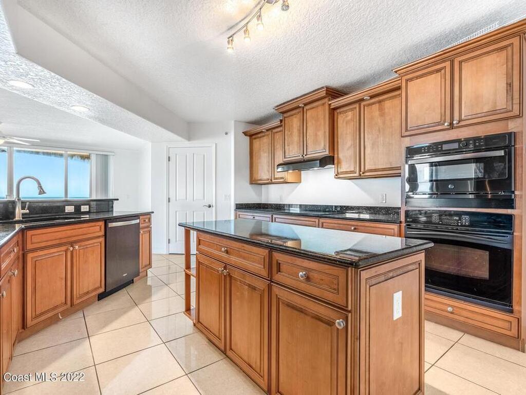 1085 Highway A1a, Satellite Beach, FL 32937