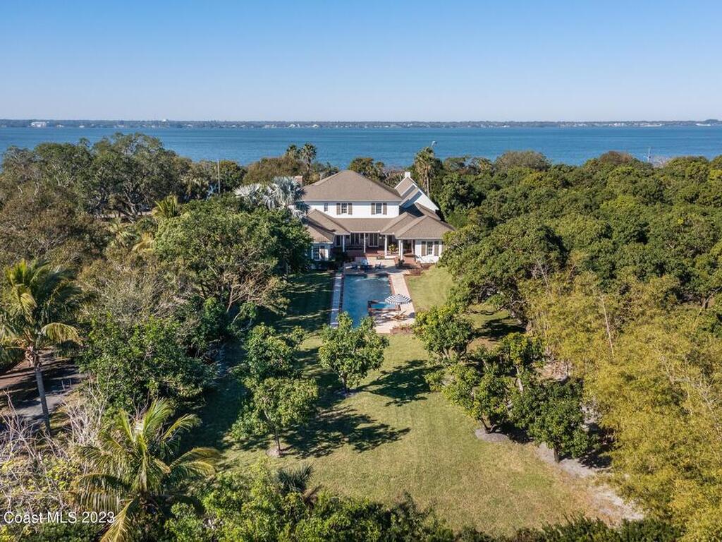 9900 S Tropical Trail, Merritt Island, FL 32952
