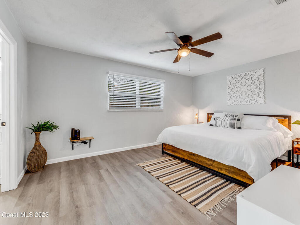 421 S Center, Ormond Beach, FL 32174