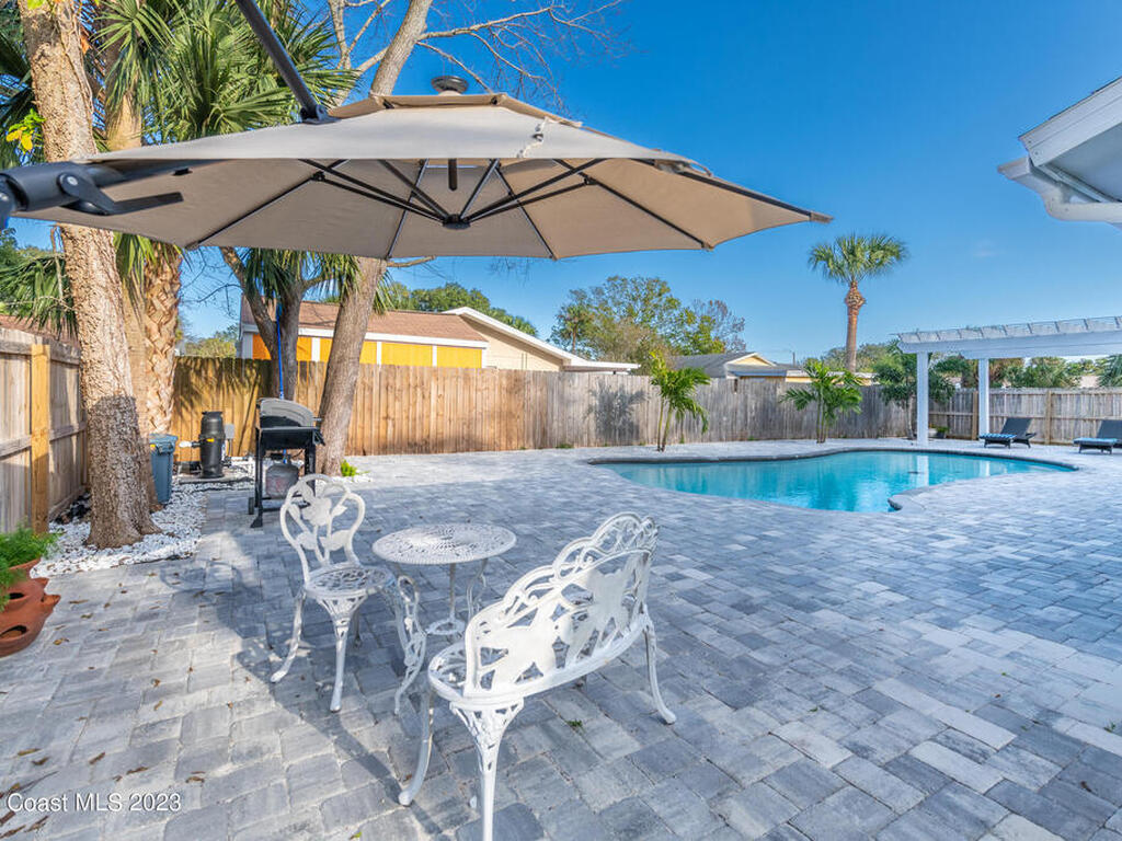 421 S Center, Ormond Beach, FL 32174
