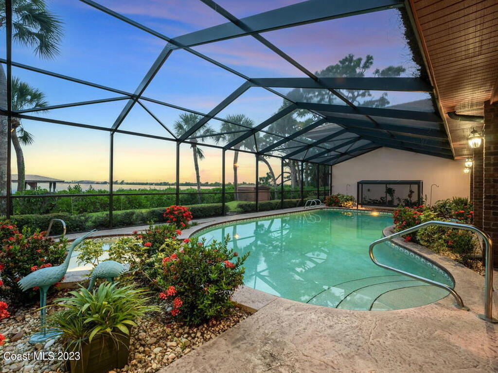 3950 N Riverside Drive, Indialantic, FL 32903