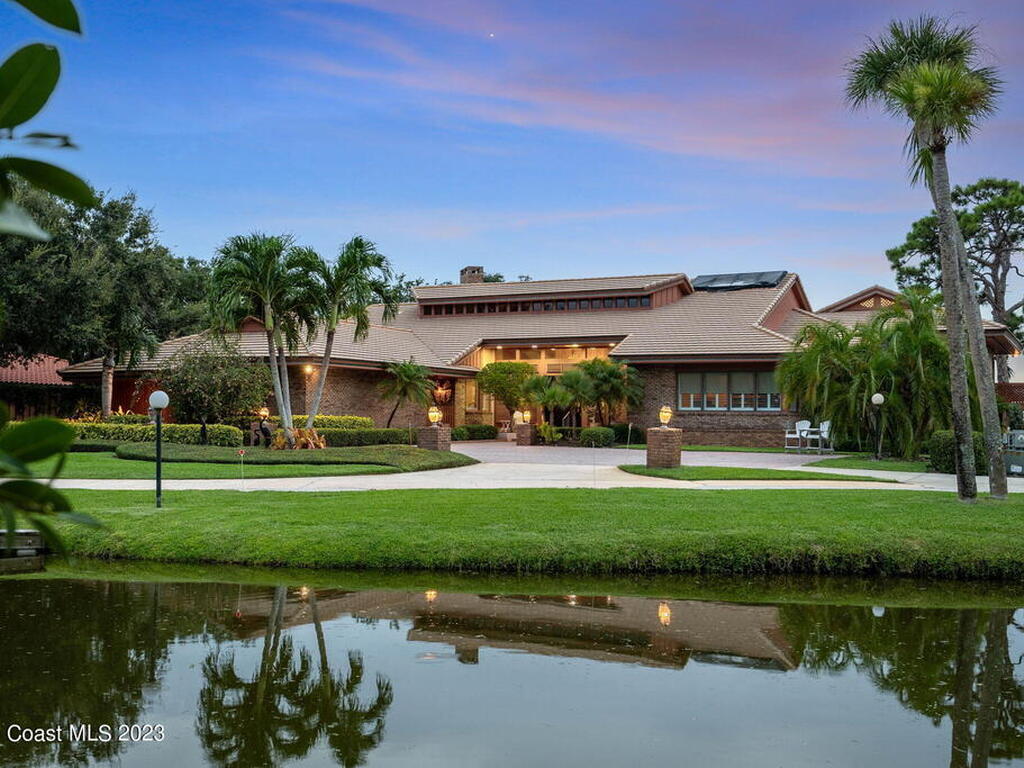 3950 N Riverside Drive, Indialantic, FL 32903