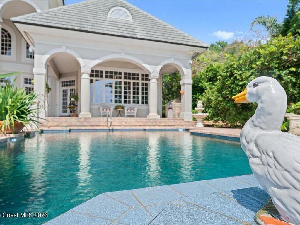 3380 N Riverside Drive, Indialantic, FL 32903