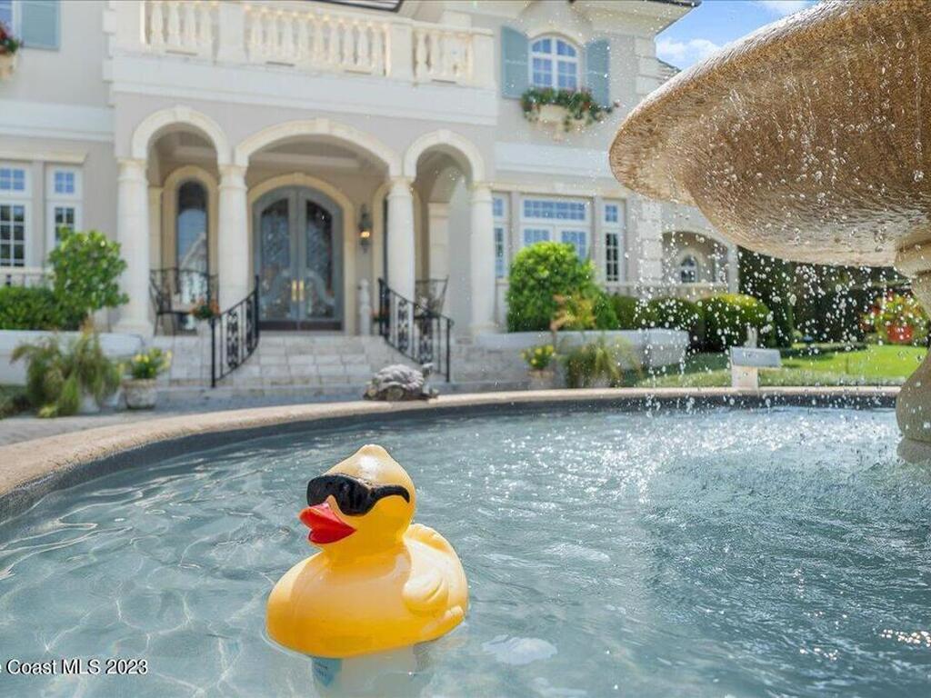 3380 N Riverside Drive, Indialantic, FL 32903
