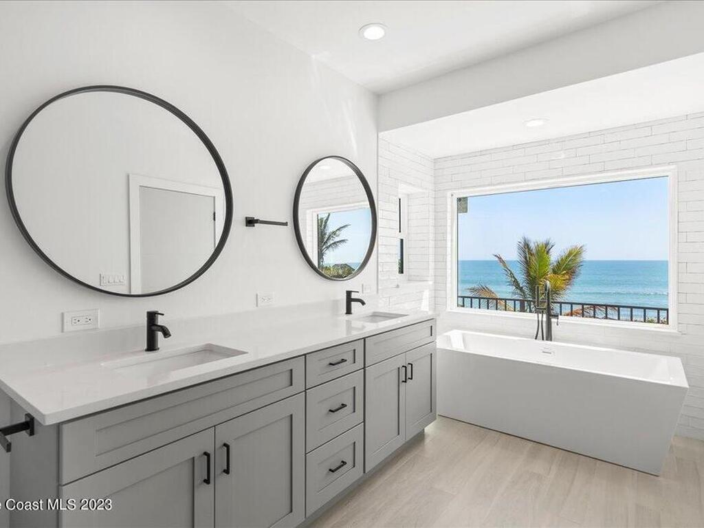 8105 S Hwy A1a, Melbourne Beach, FL 32951
