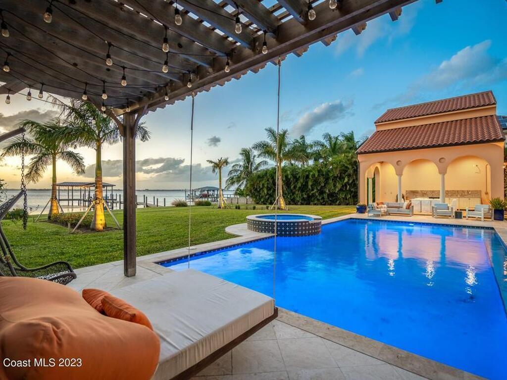 2142 N Riverside Drive, Indialantic, FL 32903
