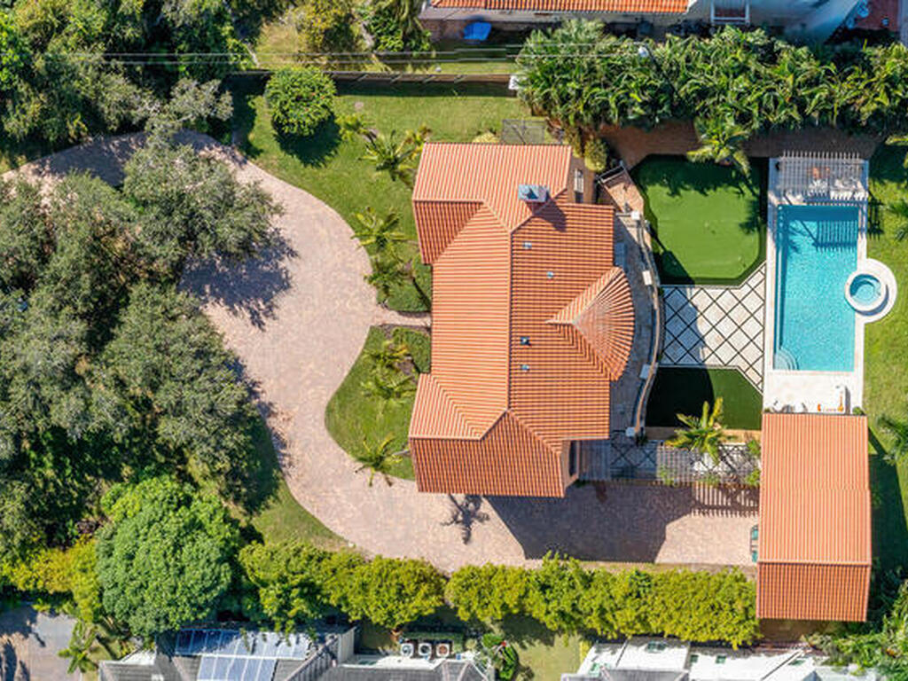 2142 N Riverside Drive, Indialantic, FL 32903