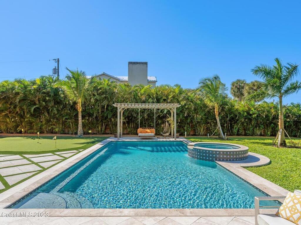 2142 N Riverside Drive, Indialantic, FL 32903