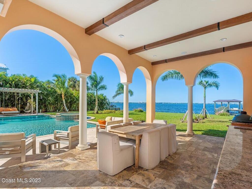 2142 N Riverside Drive, Indialantic, FL 32903