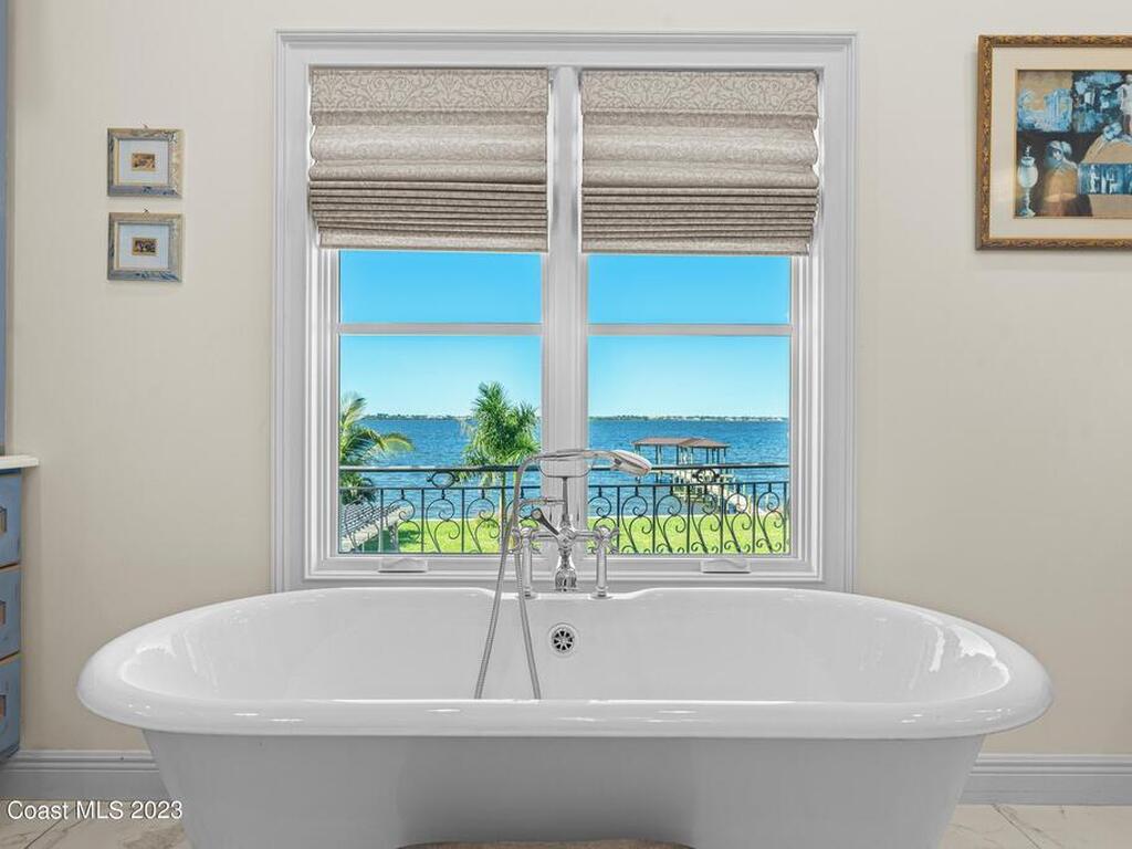 2142 N Riverside Drive, Indialantic, FL 32903