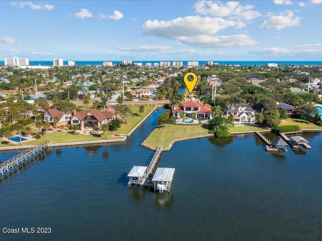 3000 N Riverside Drive, Indialantic, FL 32903