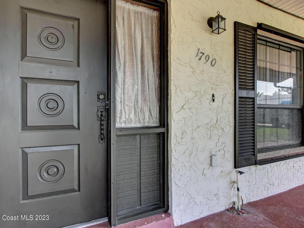 1790 Porpoise Street, Merritt Island, FL 32952