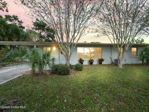 1586 Timber Way