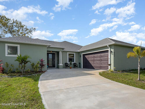 898 Gera Avenue