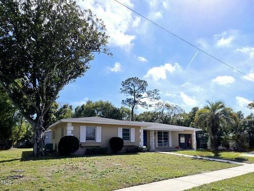 1585 Providence Boulevard
