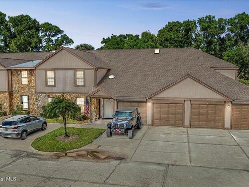 610 Saint Albans Court
