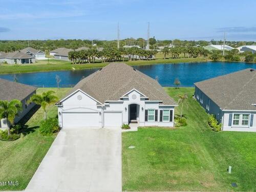 4418 Lago Vista Drive