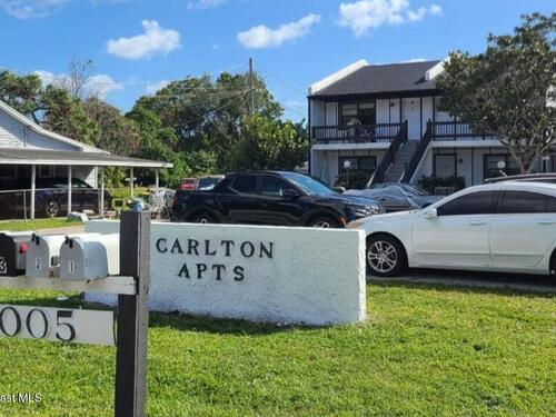 2005 Carlton Drive