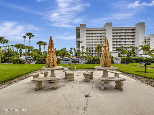 5059 N Highway A1a