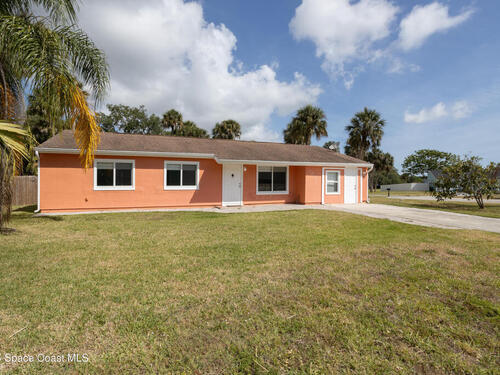 1203 Linmoor Circle