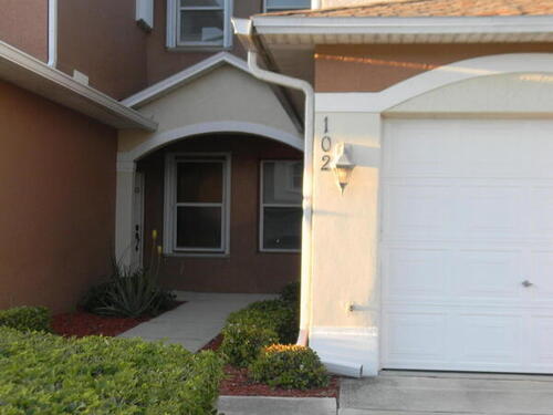 1030 Venetian Drive