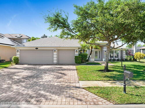 2074 Botanica Circle