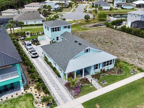 5250 Riveredge Drive