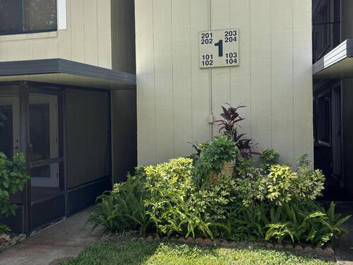 4304 London Town Road