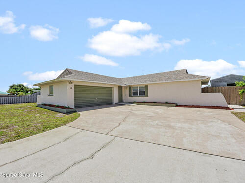 1325 Johns Circle