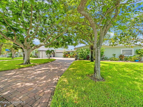 1732 Bay Shore Drive