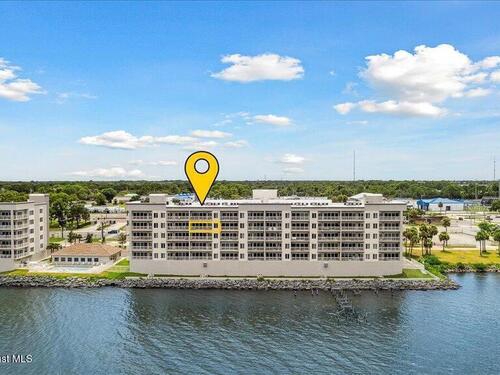 1805 Riverside Drive