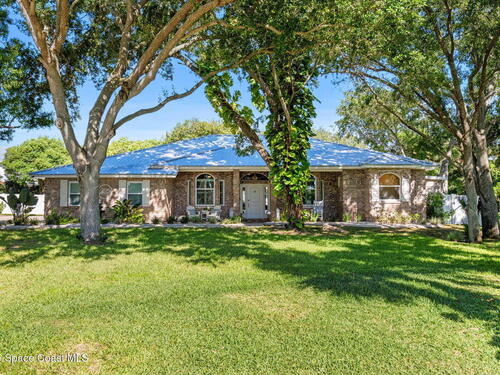 2115 River Oaks Court