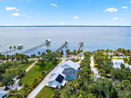 3745 Indian River Drive