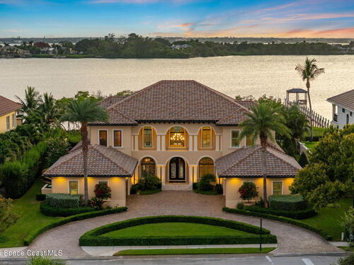 257 Lansing Island Drive